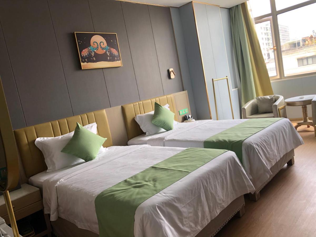 Wenhao Seaview Hotel Sanya Exterior photo