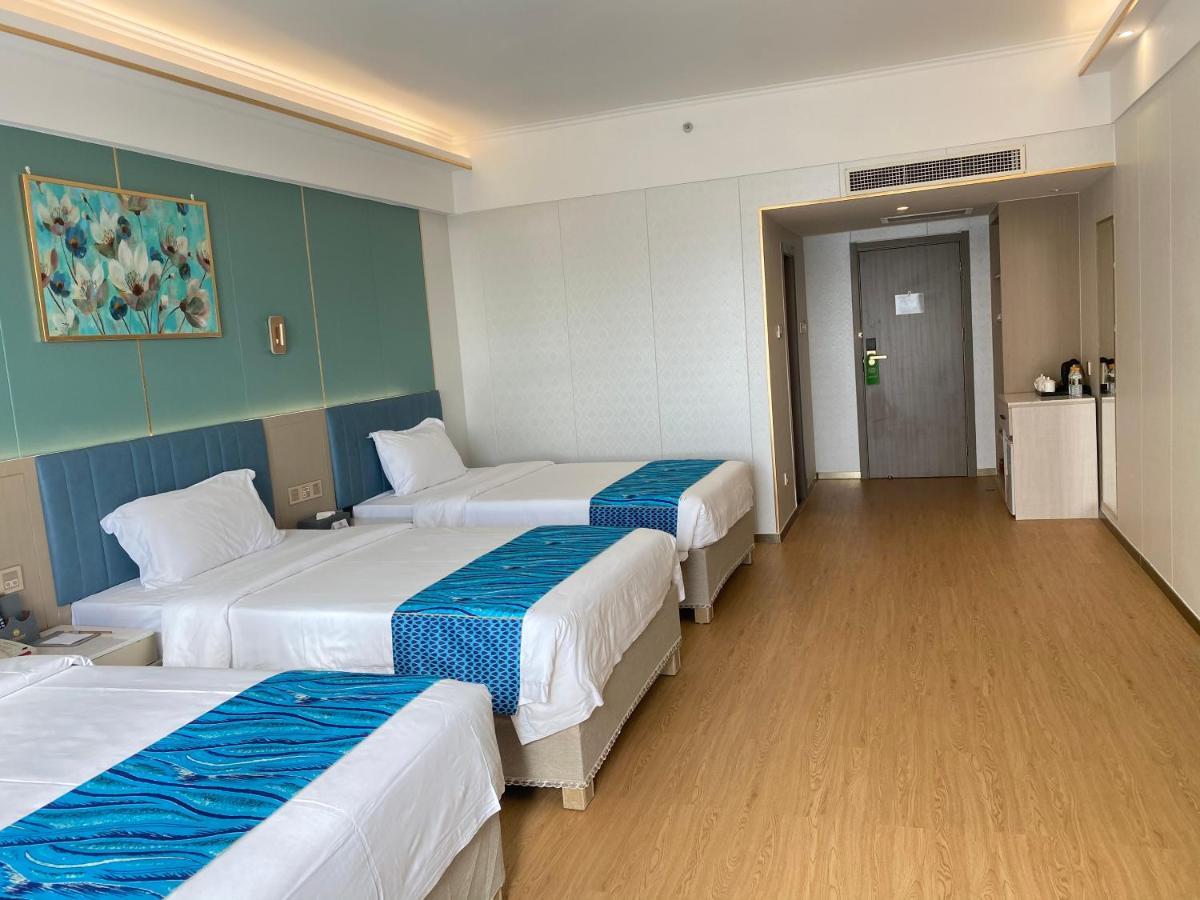 Wenhao Seaview Hotel Sanya Exterior photo